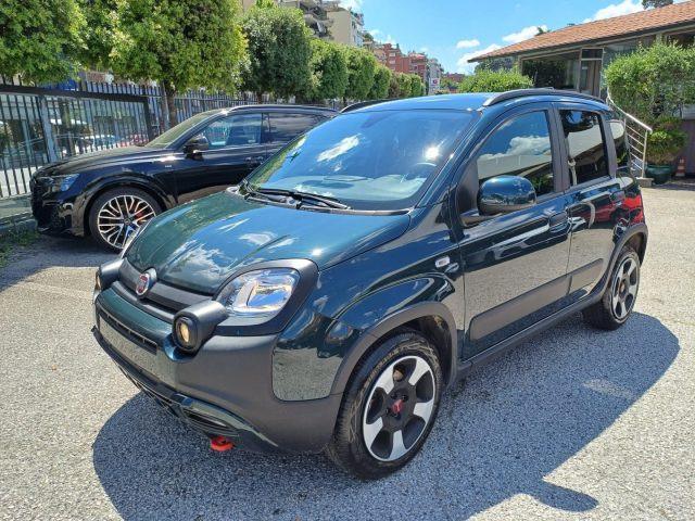 FIAT New Panda 1000 HYBRID CROSS 70CV CARPLAY PDC ITALIA