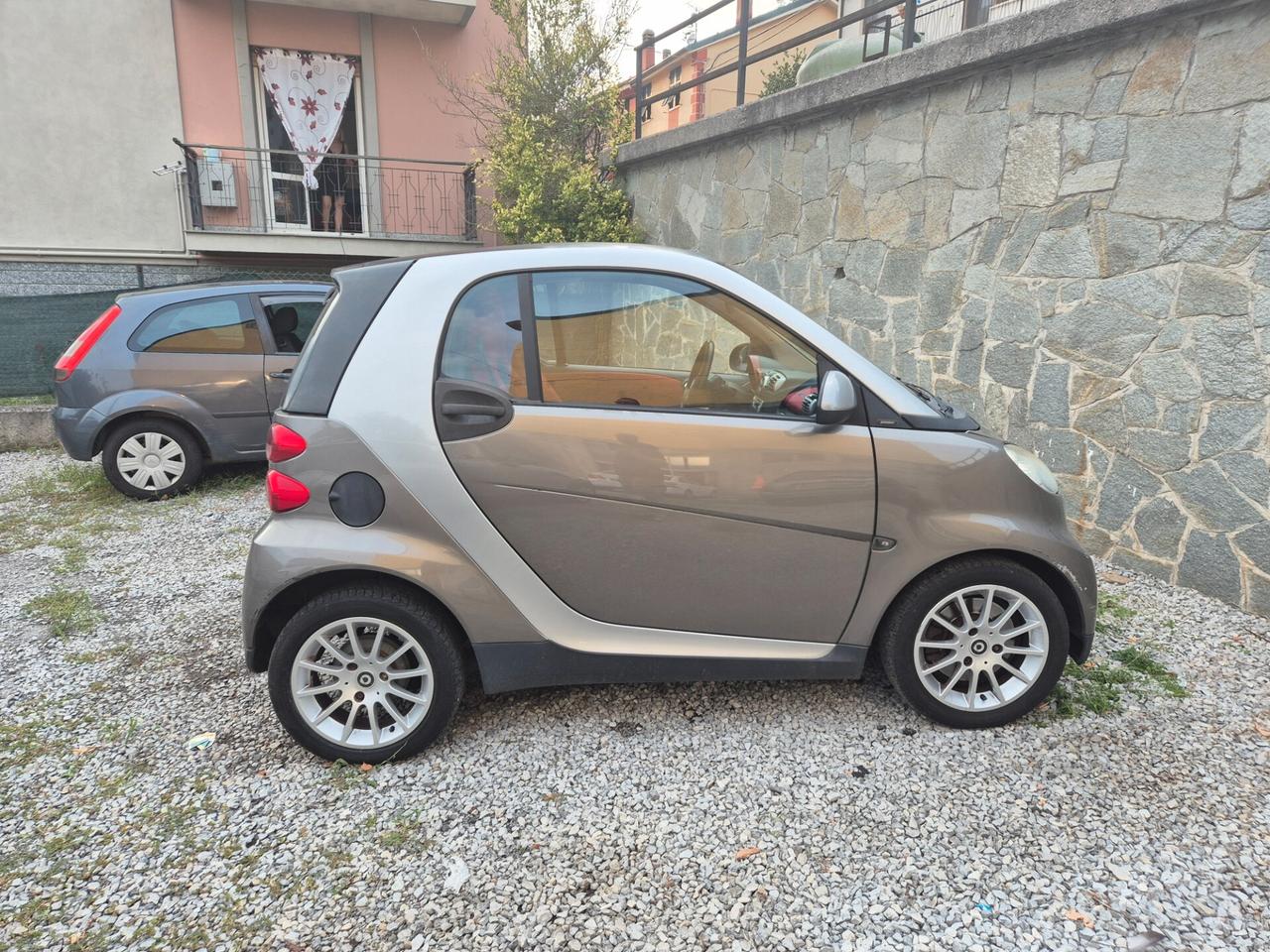 Smart ForTwo 1000 52 kW coupé pure 2010 1.0 mhd