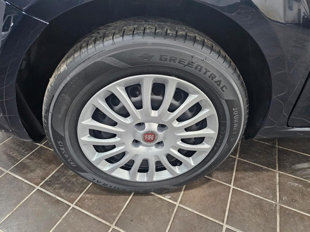 NUOVA FIAT PUNTO STREET LOUNGE 1.2 BENZ 70CV 5 PORTE