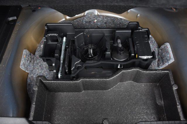 PEUGEOT 2008 BlueHDi 130 S&S EAT8 Allure