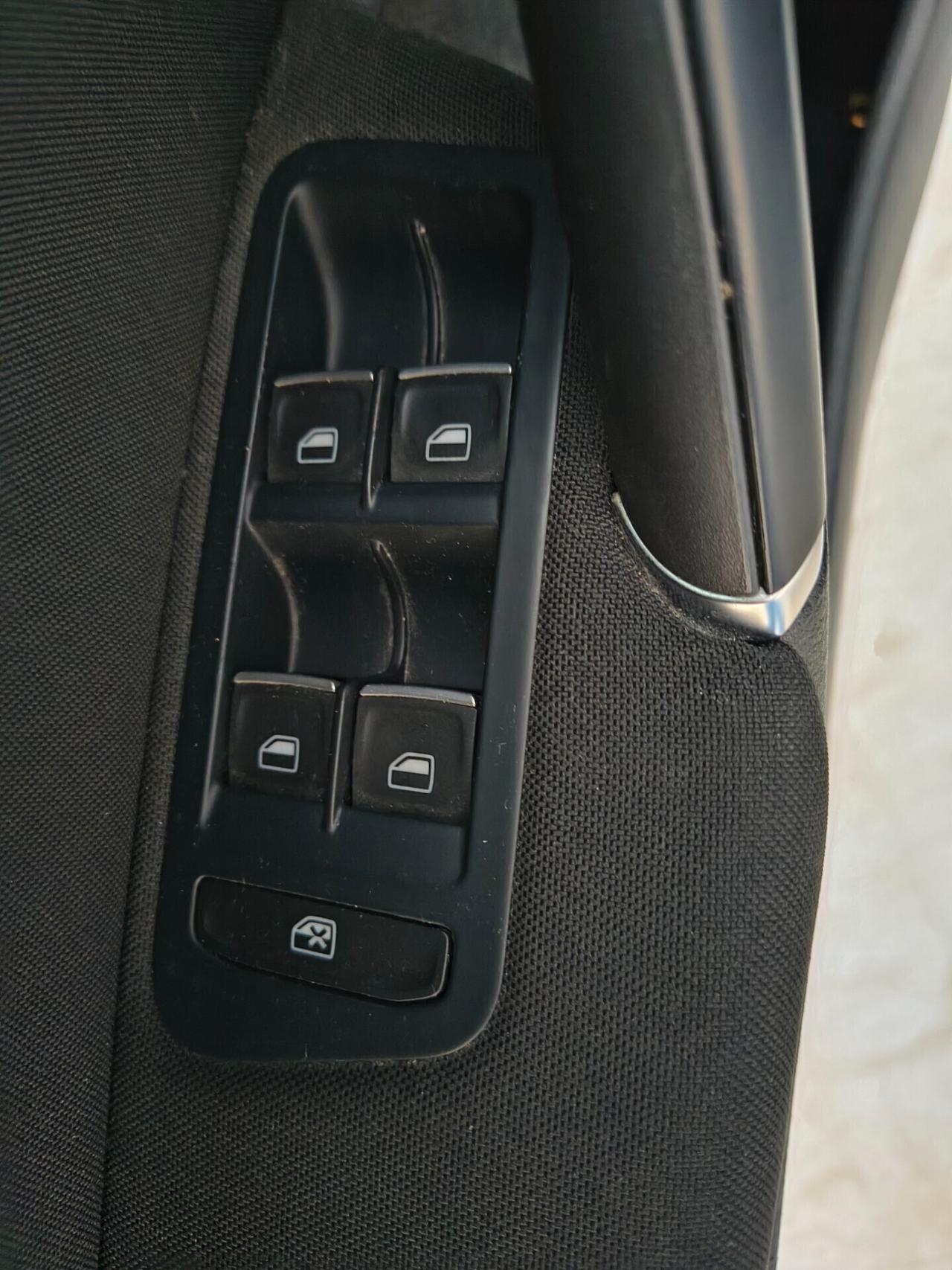 VOLKSWAGEN GOLF 1.6 TDI DSG 5P HIGHLINE