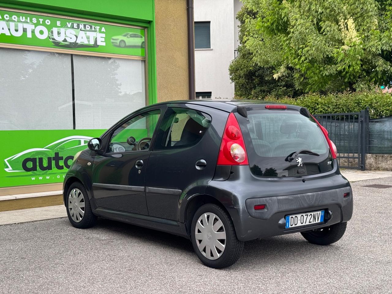 Peugeot 107 1.0 68CV 5p. Sweet Years