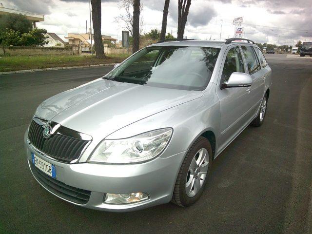 SKODA Octavia 1.6 TDI CR F.AP. Wagon Ambition