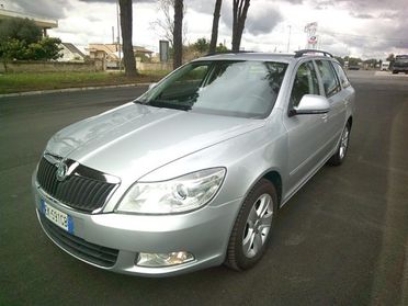 SKODA Octavia 1.6 TDI CR F.AP. Wagon Ambition
