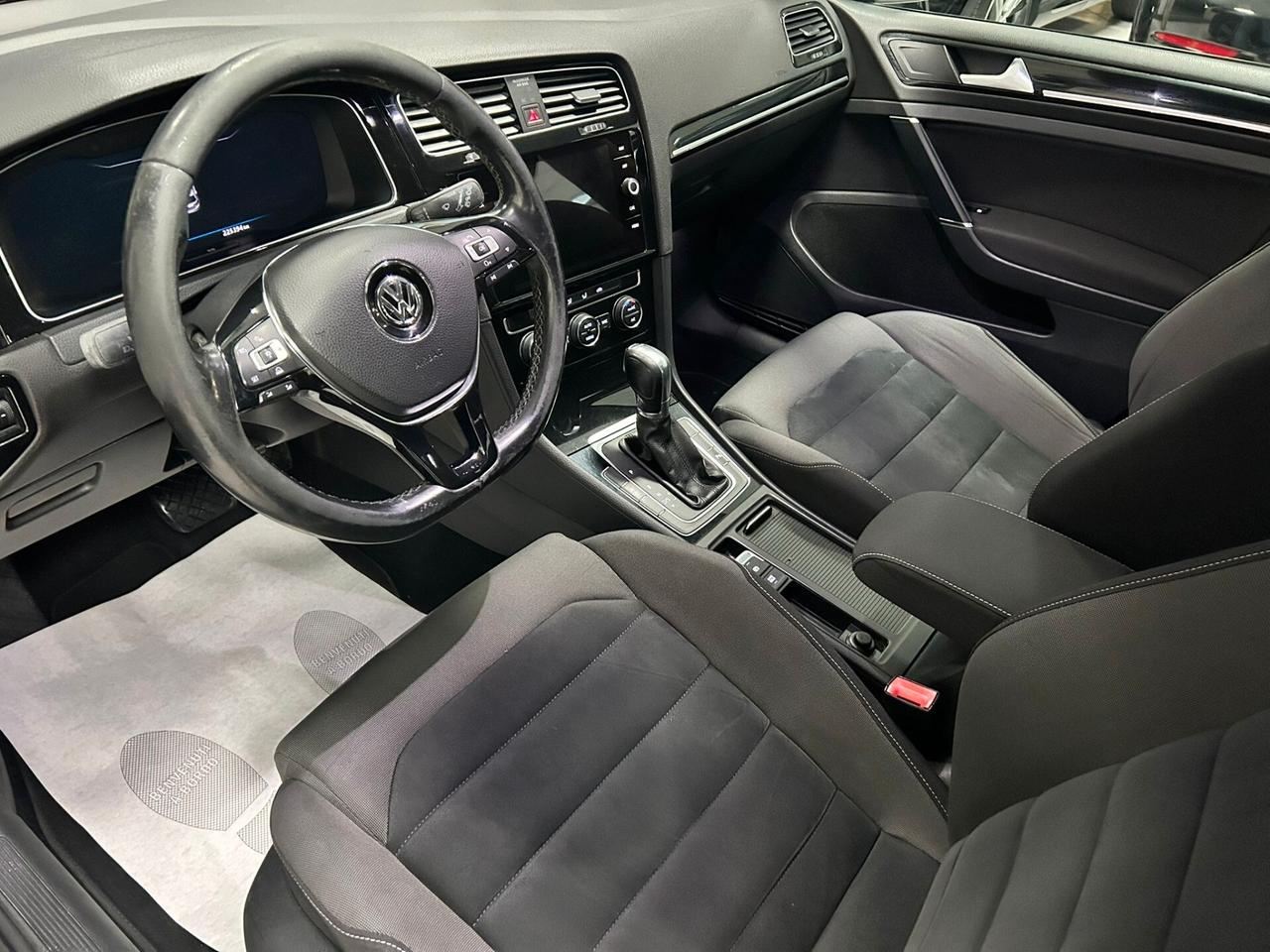 Volkswagen Golf 1.6 TDI 115 CV DSG 2017