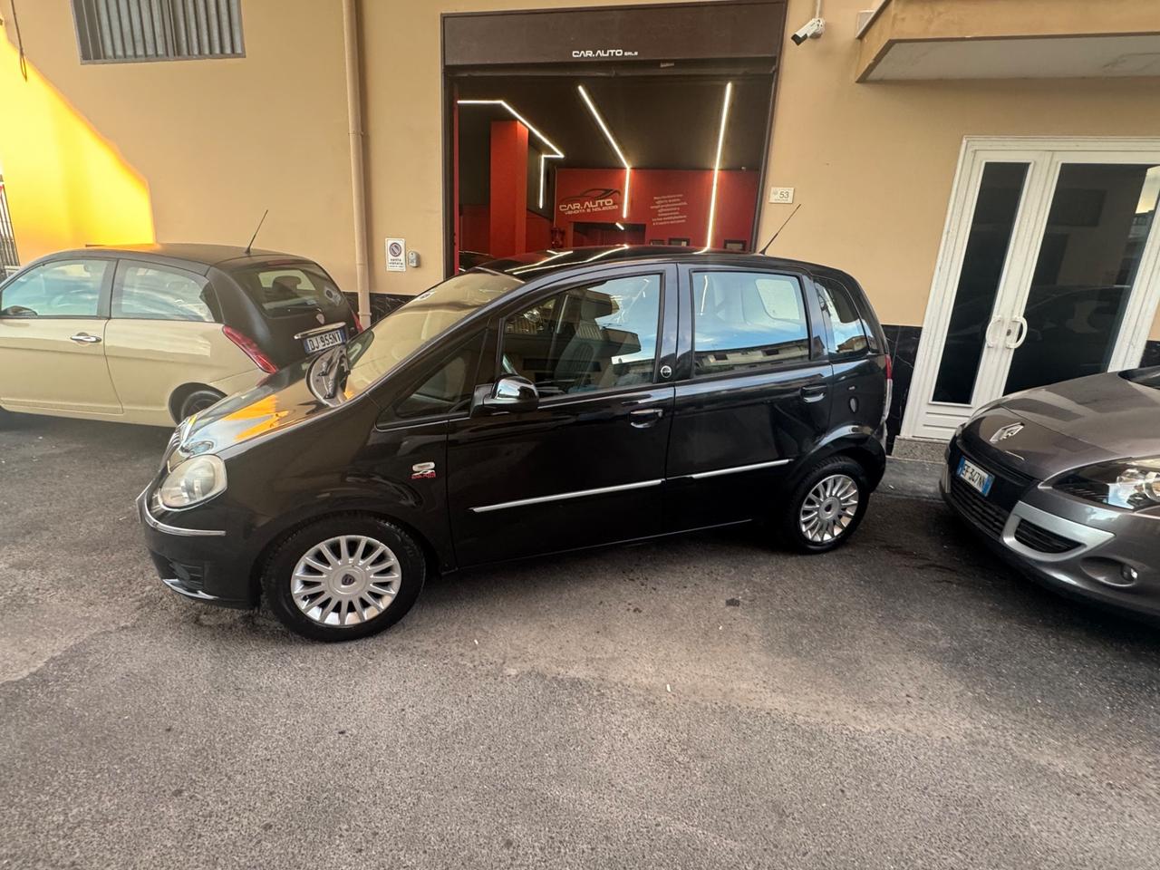 Lancia MUSA 1.4 8V Ecochic (GPL) Diva