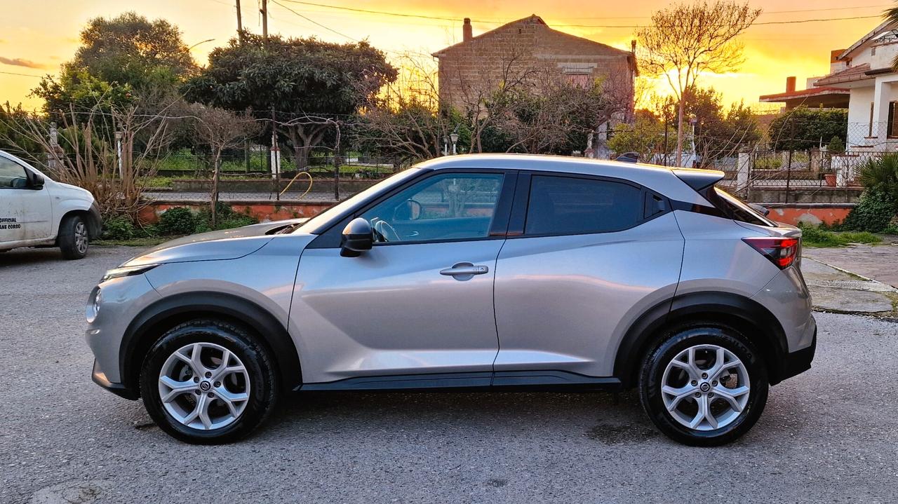 Nissan Juke 1.0 DIG-T 114 CV N-Connecta