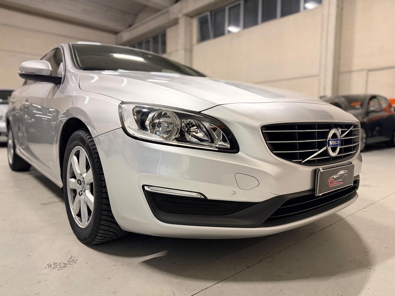 Volvo V60 D3 Geartronic Kinetic AUTOMATICA