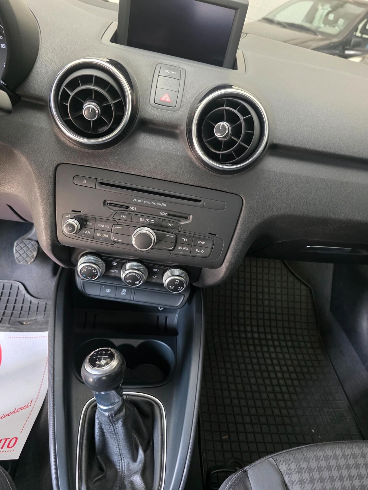Audi A1 1.6 TDI 105 CV S-LINE NEOPATENTATI