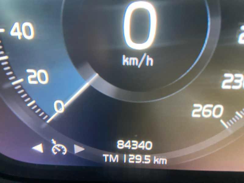 VOLVO XC40 1.5 t3 Momentum 156cv manuale