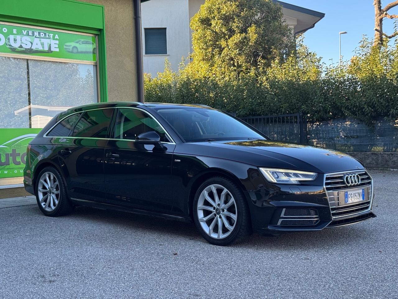 Audi A4 2.0 TDI 150 CV ultra S-Line Sport