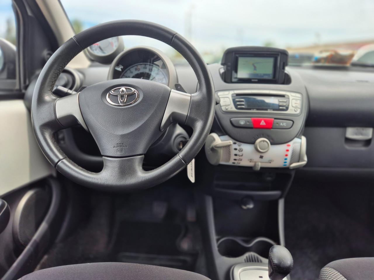 Toyota Aygo 1.0 12V VVT-i 5 porte Automatica
