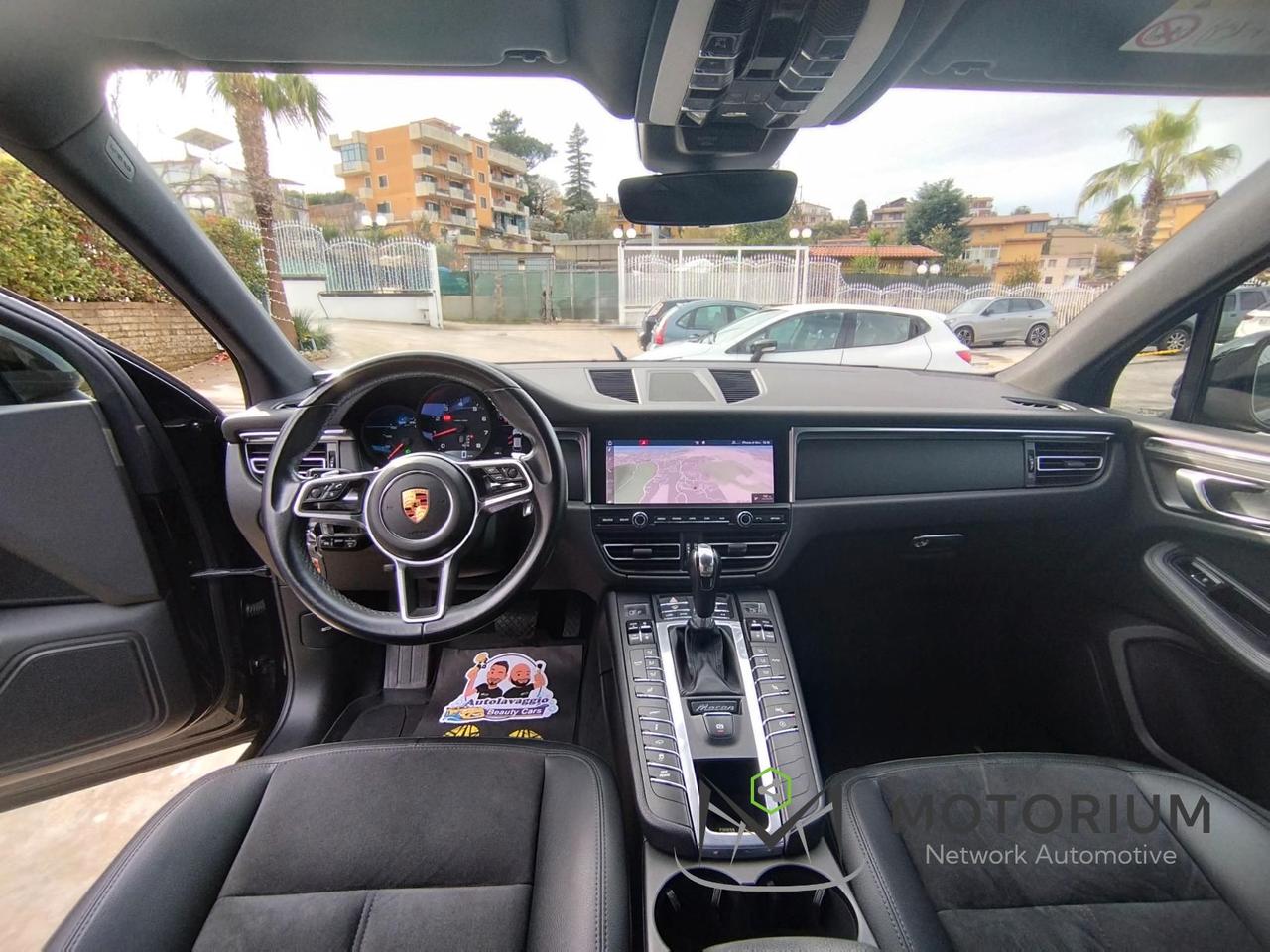 Porsche MACAN 2.0 245 CCV PDK