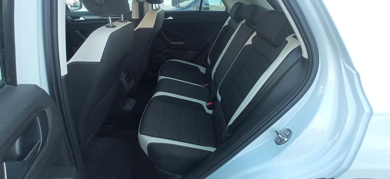 Volkswagen T-Roc 2.0 TDI CAMBIODSG 4MOTION Advance