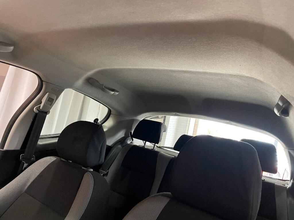 Peugeot 207 1.4 HDi 70CV 3p. ONE Line OK NEOPATENTATI 100 MILA KM.