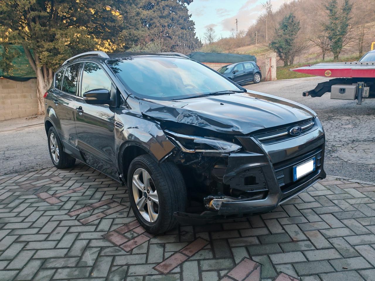 Ford Kuga 2.0 TDCI 120 Incidentata/Sinistrata