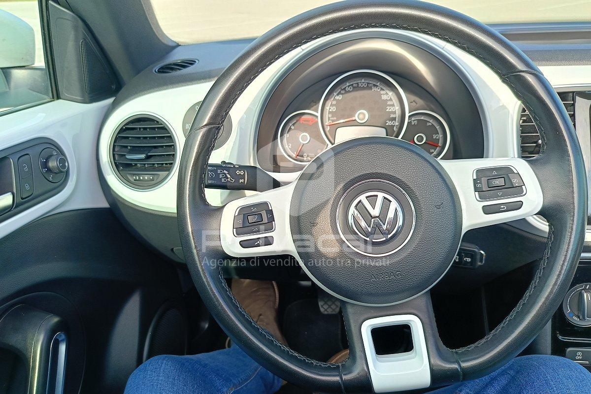VOLKSWAGEN Maggiolino Cabrio 2.0 TDI Design BlueMotion Technology