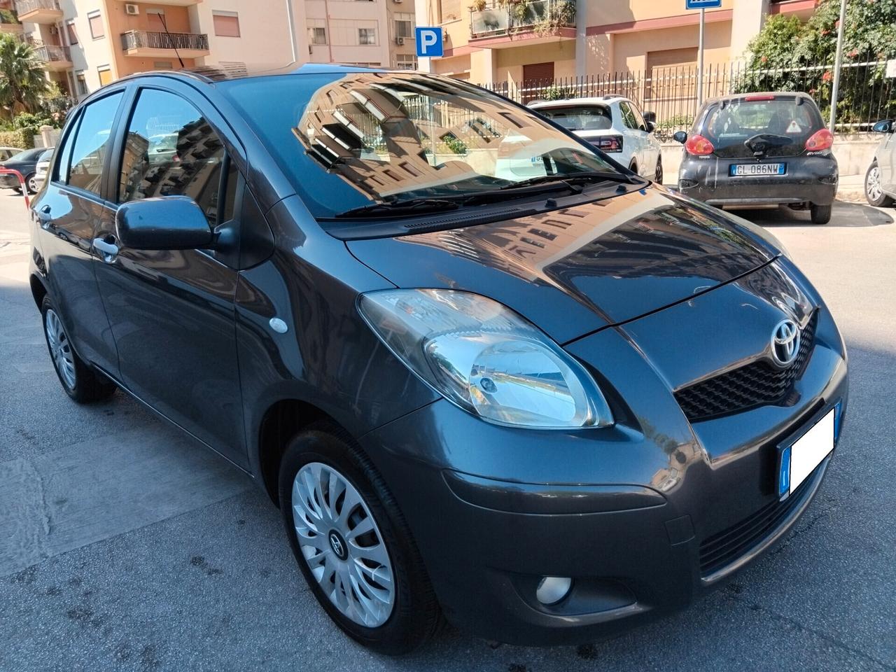 TOYOTA YARIS 1.0 SOL CLIMA 5 PORTE