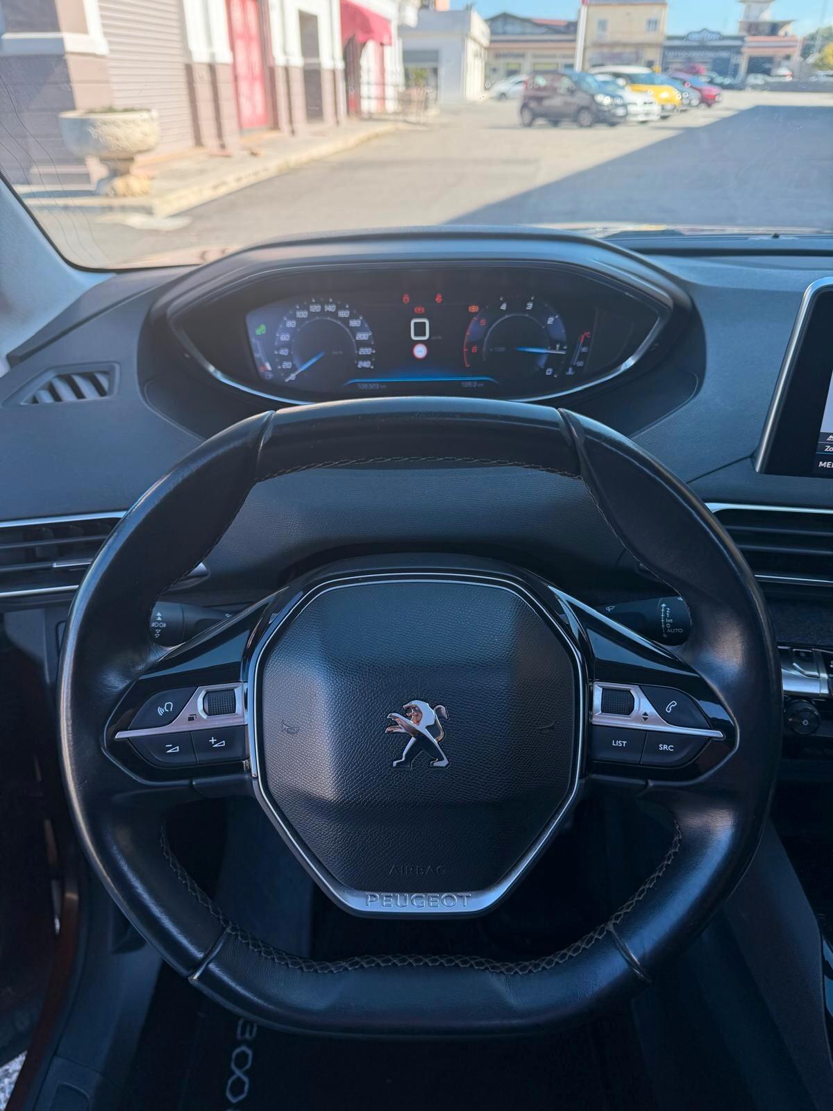 Peugeot 3008 BlueHDi 150 S&S Allure