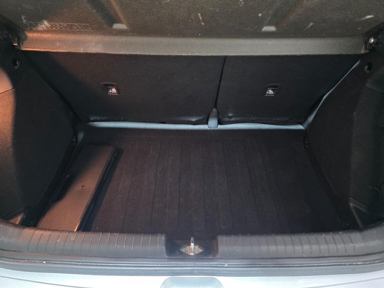 Hyundai i20 1.2 B/GPL SCADENZA BOMBOLE 2036 EURO 6 NEOPATENTATI