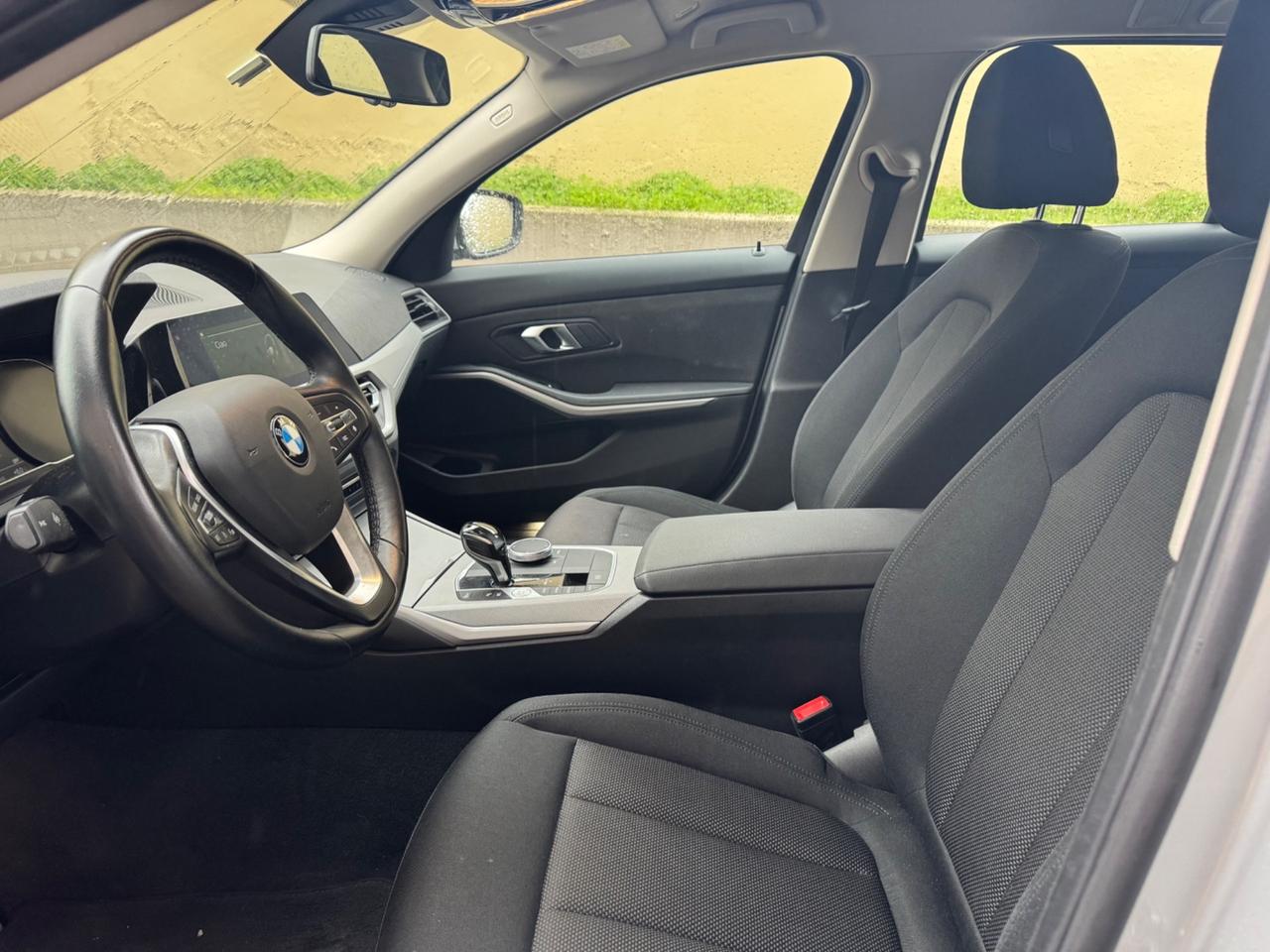 Bmw 330 330e xDrive Touring Business Advantage