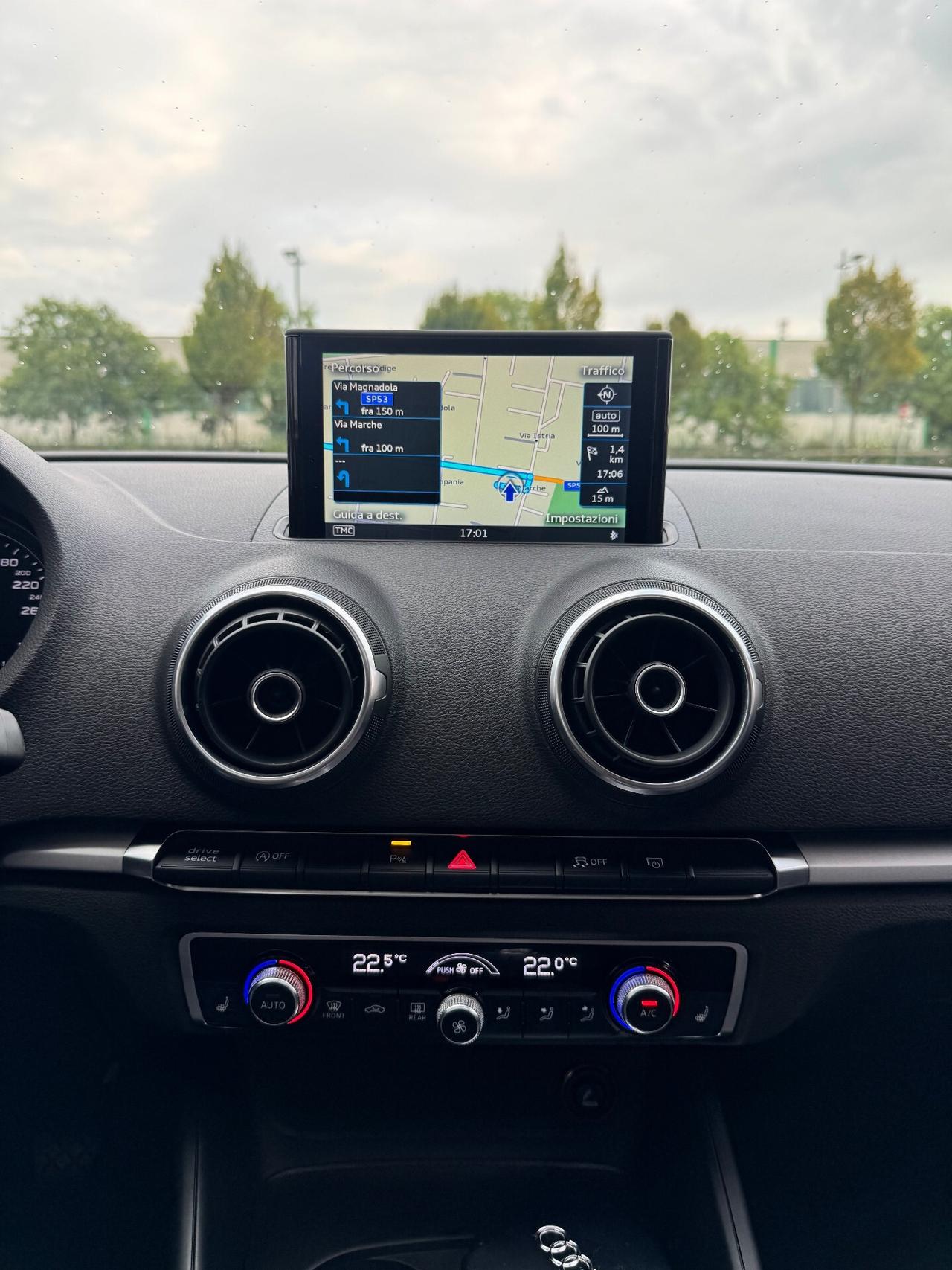 Audi A3 1.4 TFSI Neopatentati + gancio traino