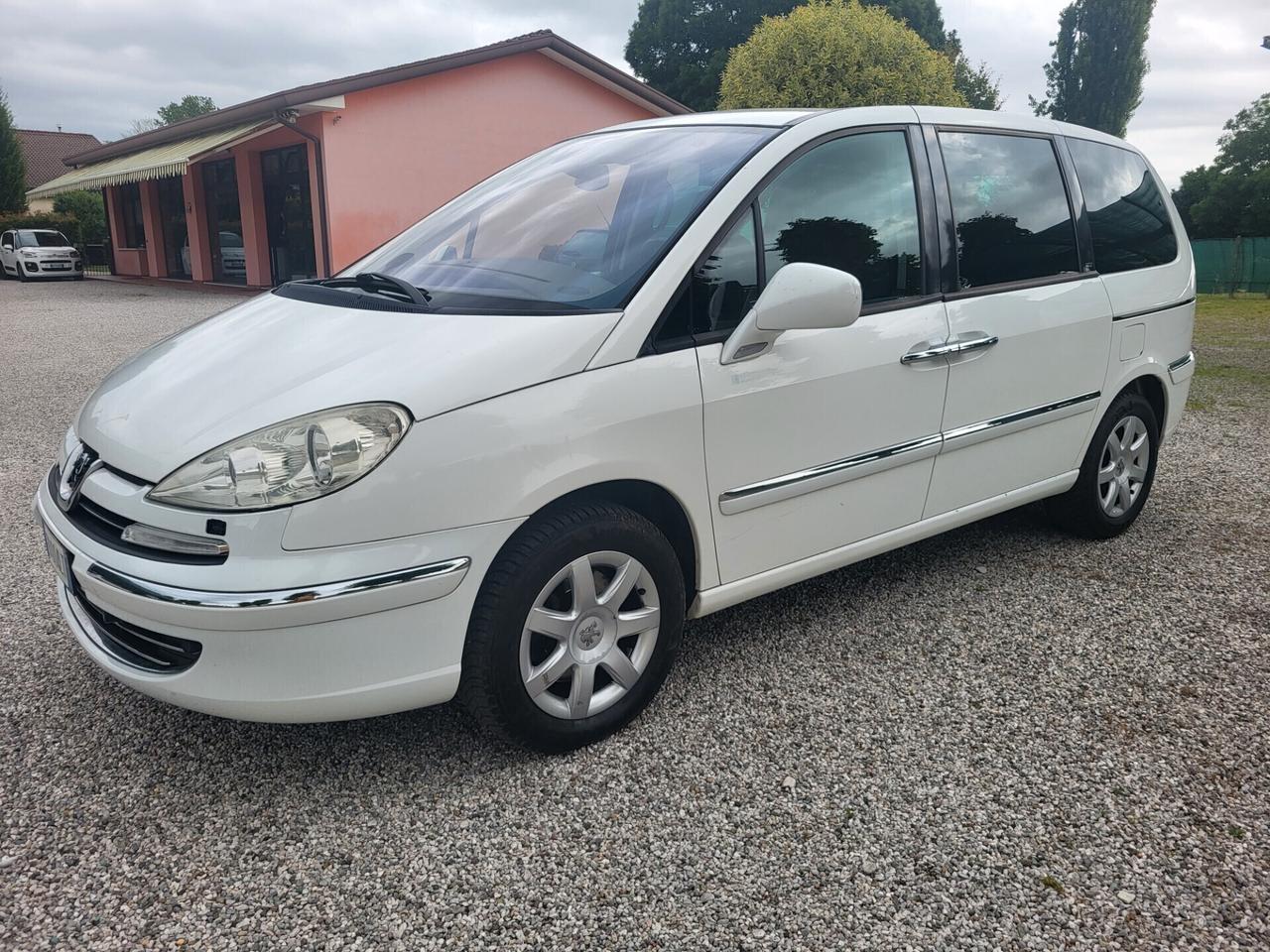 Peugeot 807 2.2 HDi 170CV
