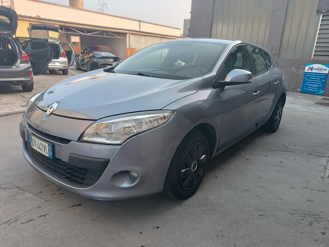 Renault Megane 1.5 diesel garanzia