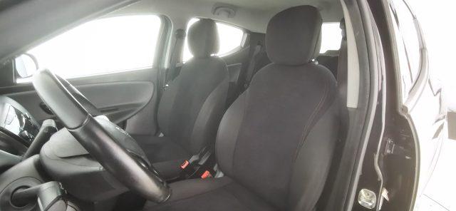 LANCIA Ypsilon 1.2 69 CV 5 porte Gold