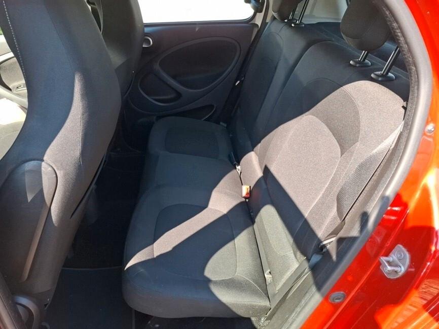 Smart ForFour 70 1.0 Prime