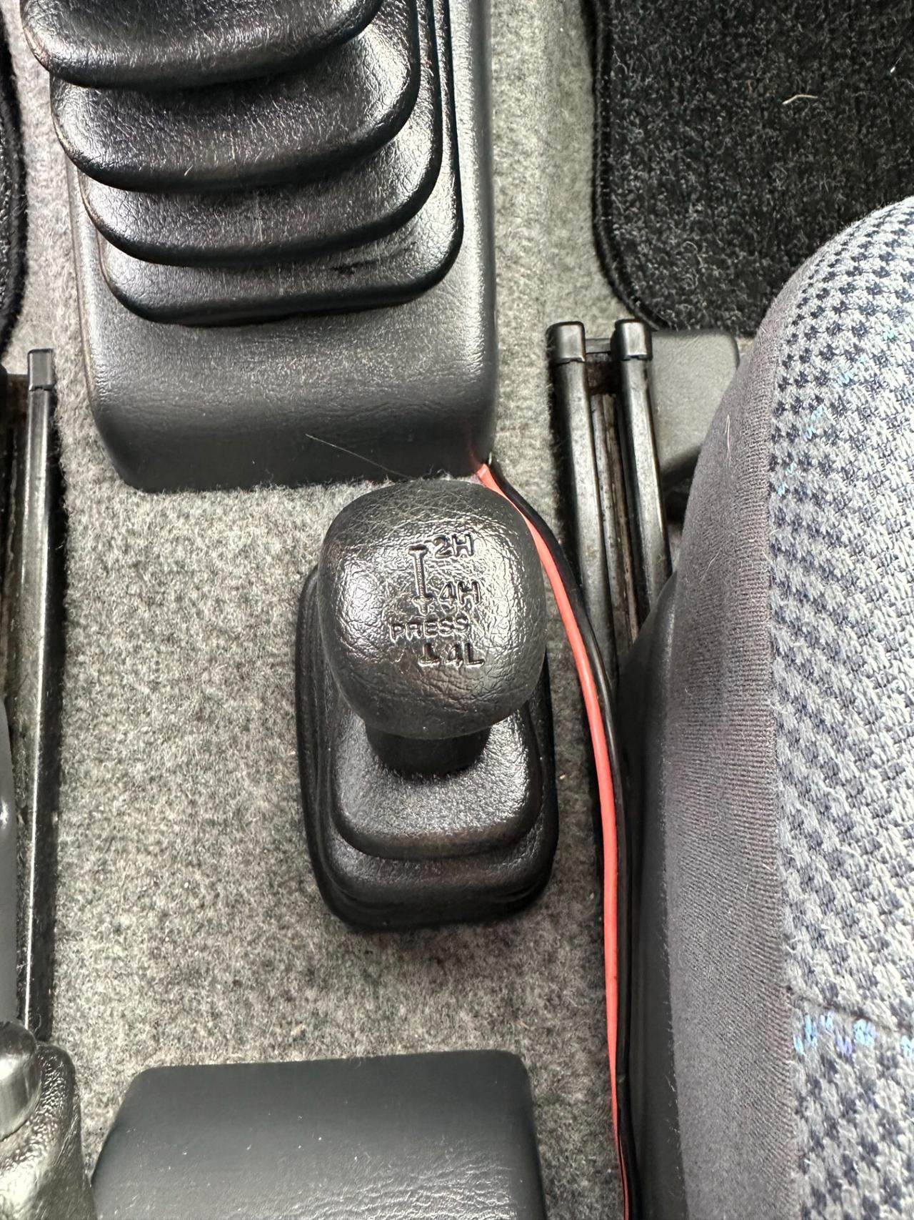 Suzuki Jimny 1.3i 16V cat 4WD JLX