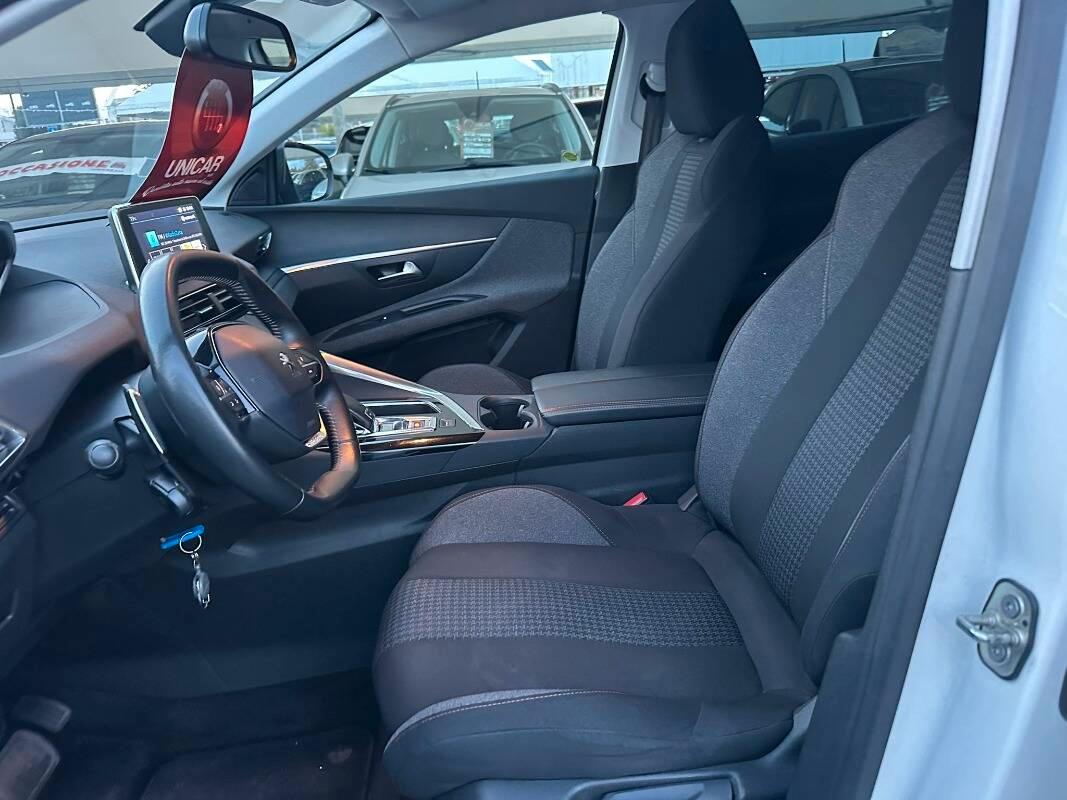 Peugeot 3008 1.5 bluehdi Allure s&s 130cv eat8