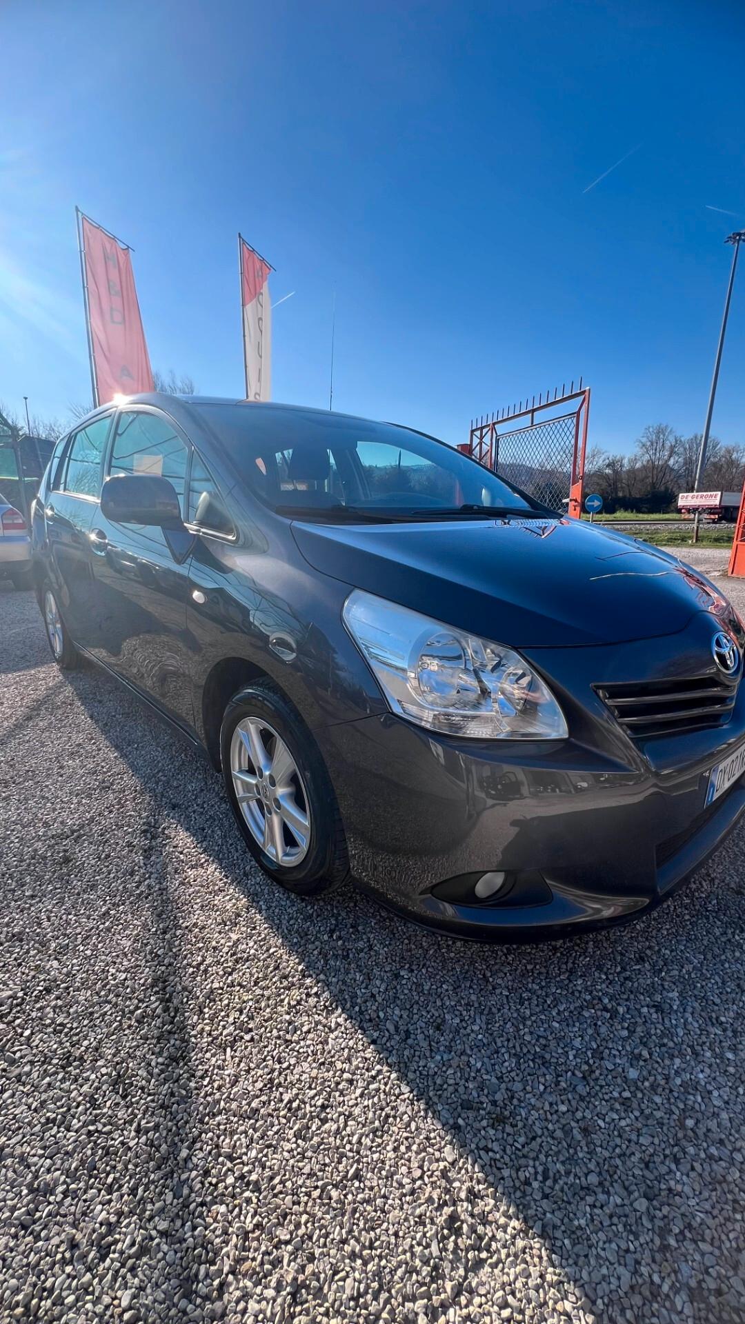 Toyota Verso 1.6 Sol