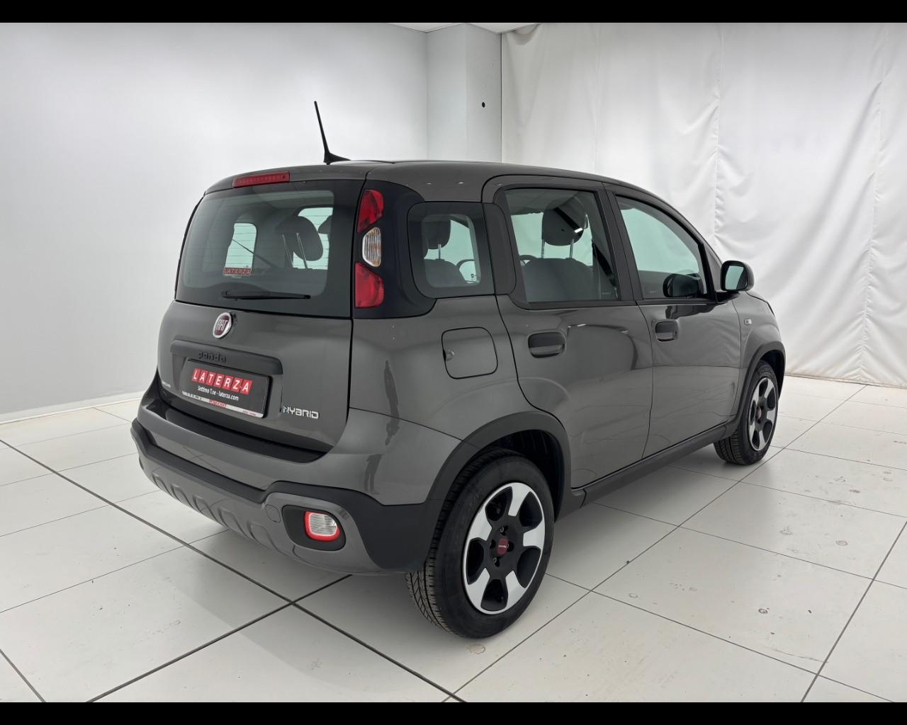 FIAT Panda 1.0 firefly hybrid City Cross s&s 70cv 5p.ti