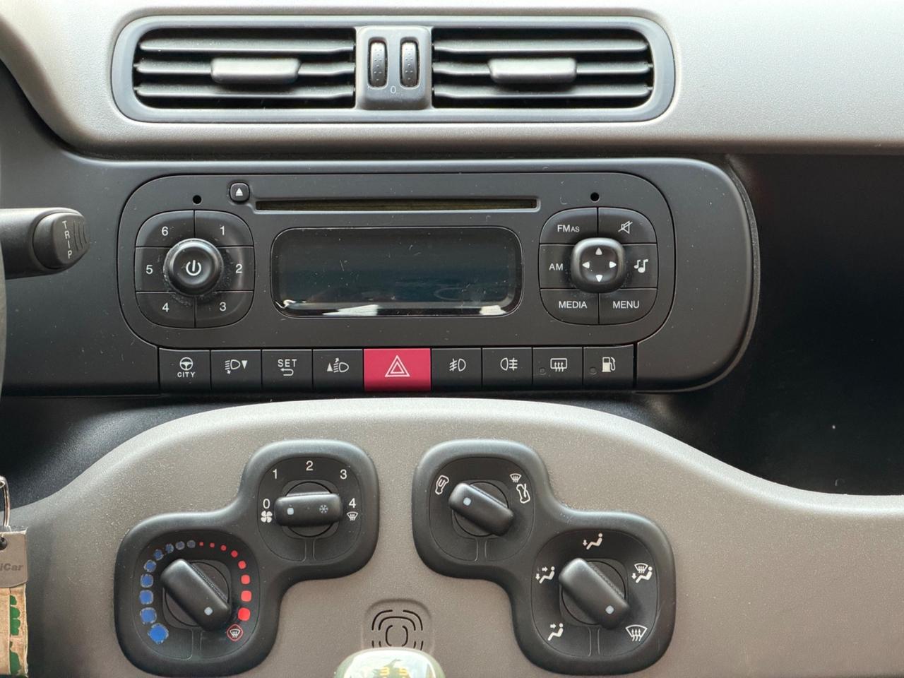 Fiat Panda 0.9 -Benz-Metano 08/2028-CATENA NUOVA