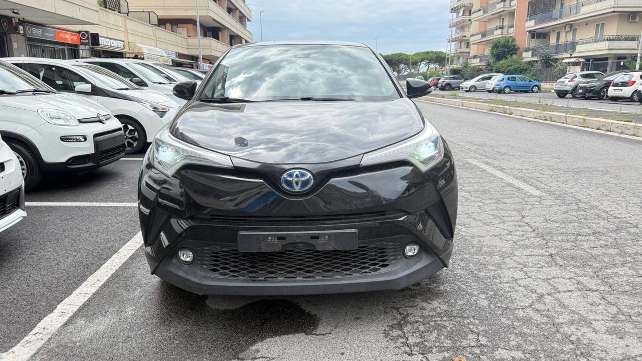 Toyota C-HR 1.8 Hybrid E-CVT Lounge