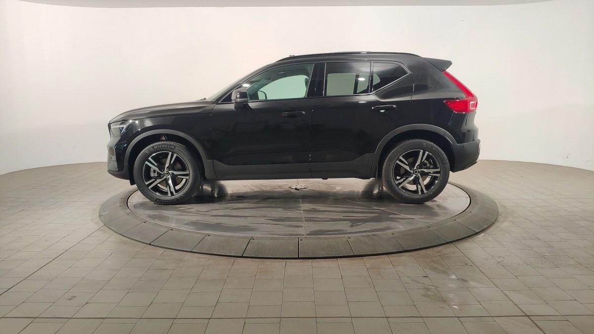 VOLVO Xc40 B3 Mild Hybrid Automatico Plus Dark
