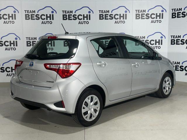 TOYOTA Yaris 1.5 Hybrid 5 porte Business