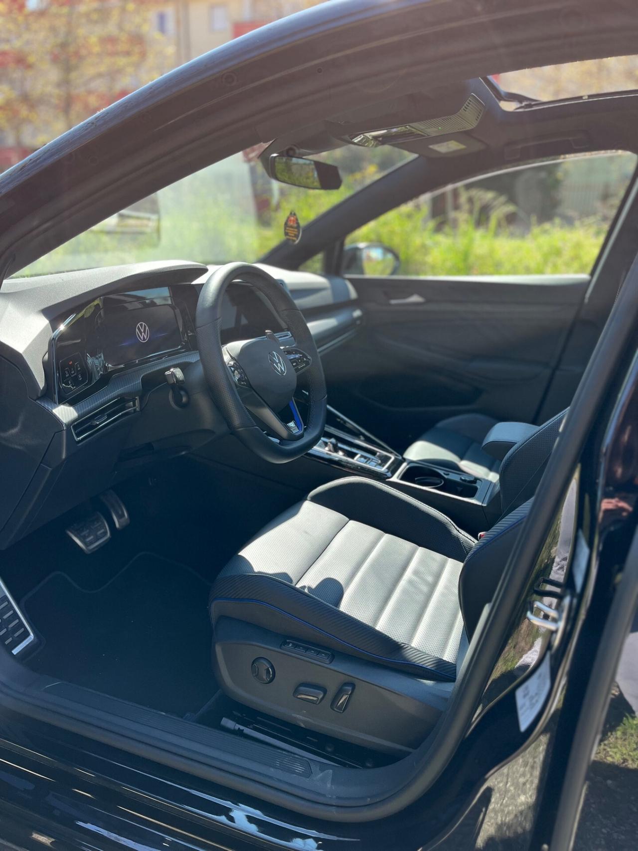 Volkswagen Golf 2.0 TSI R 20 years DSG 4Motion