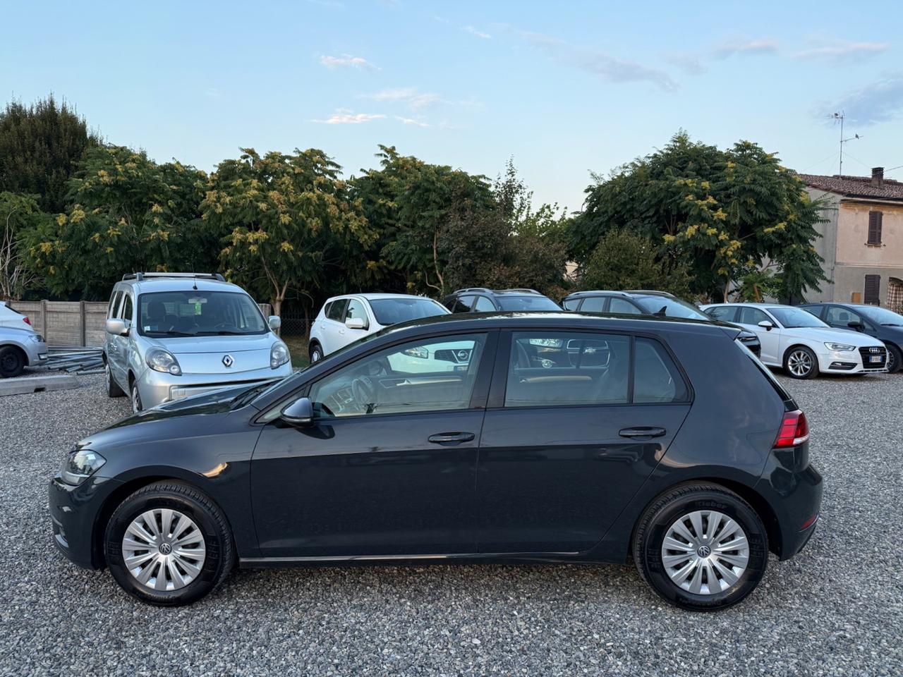 Volkswagen Golf 1.0 TSI 85 CV 5p. Trendline BlueMotion Technology