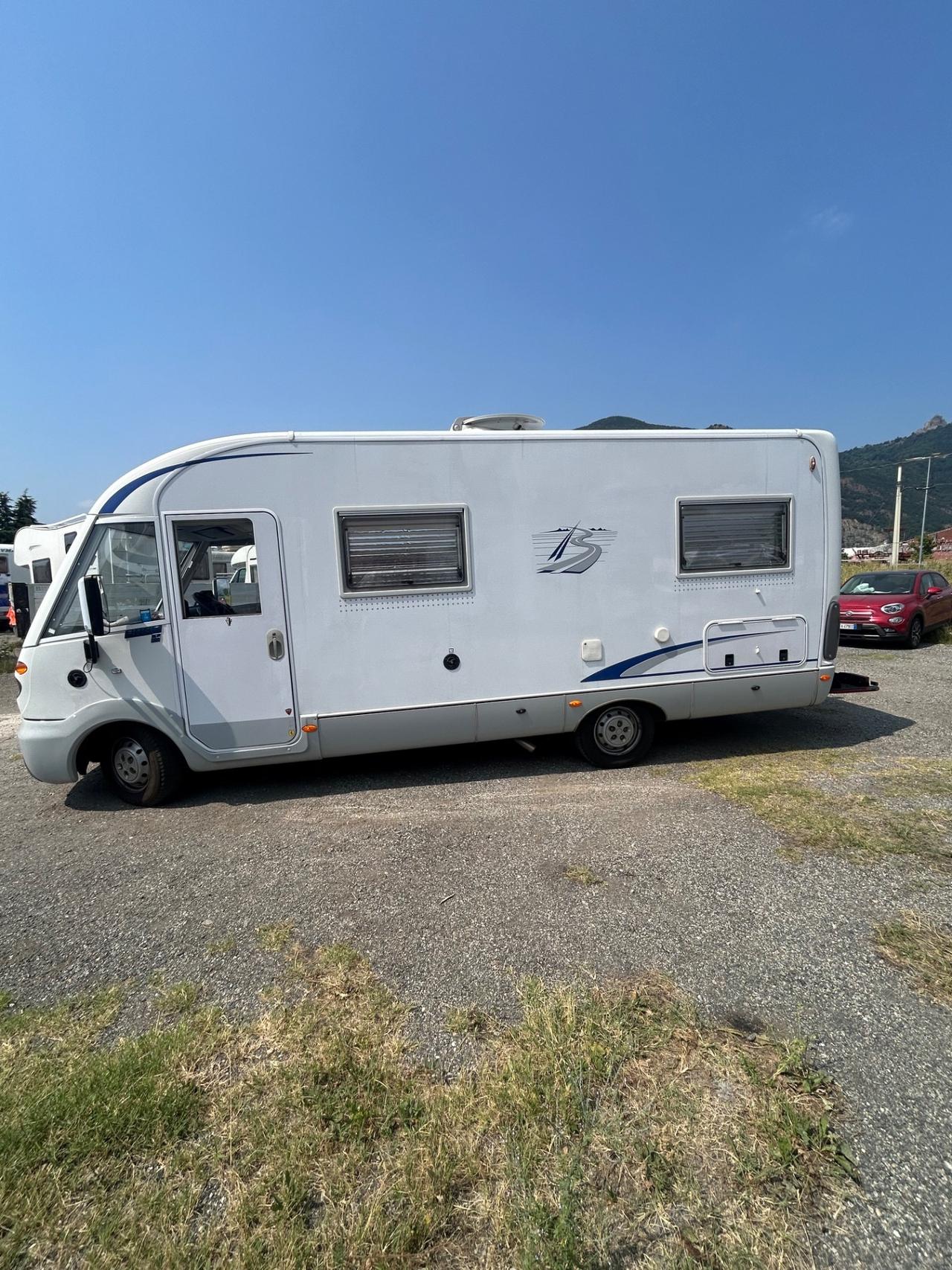 419 BURSTNER motorhome del 2005 in saldo
