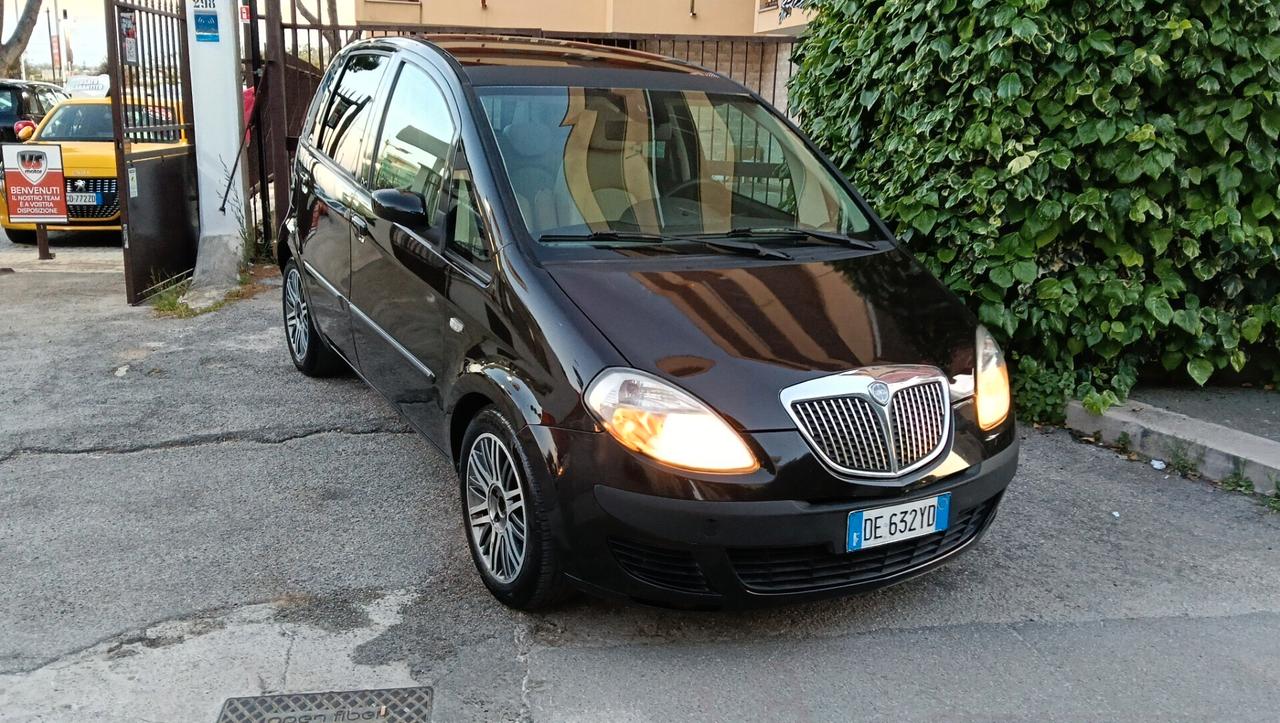 LANCIA MUSA 1.3 MTJ-AUTO