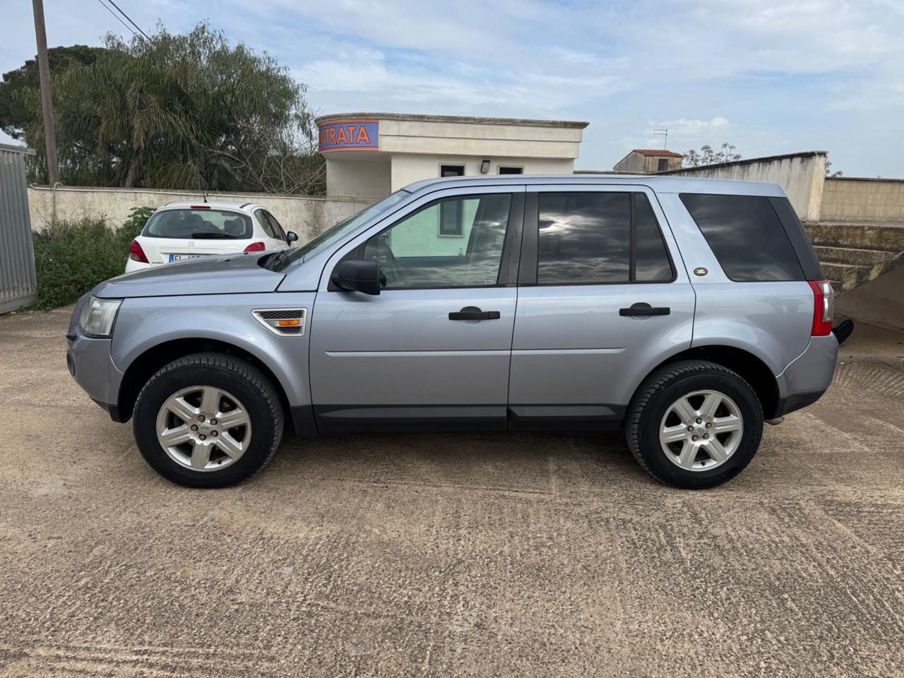 Land Rover Freelander 2.2 TD4 Gancio Autocarro