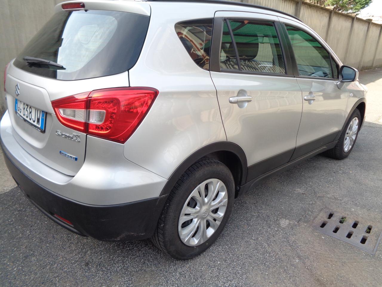 Suzuki S-Cross 1.4 Hybrid Easy motore nuovo