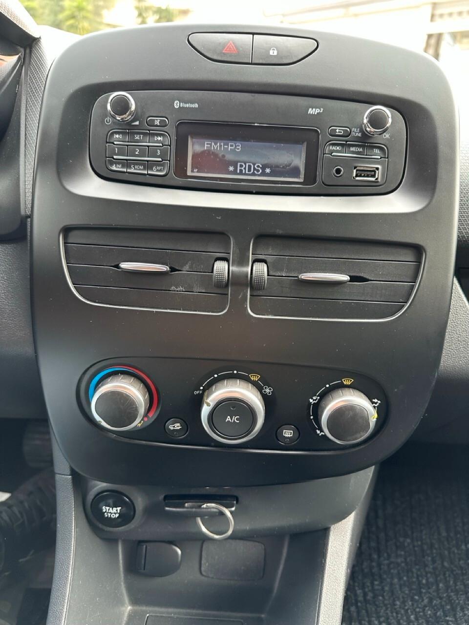 Renault Clio dCi 8V 75CV Start&Stop 5 porte Energy Life