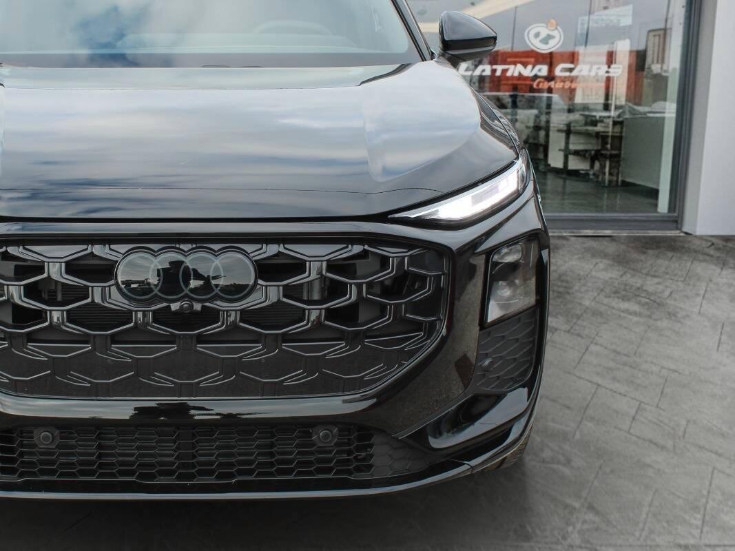 Audi Q3 Sportback 2.0 TDi S line 150cv s-tronic, Telecam e CarPlay