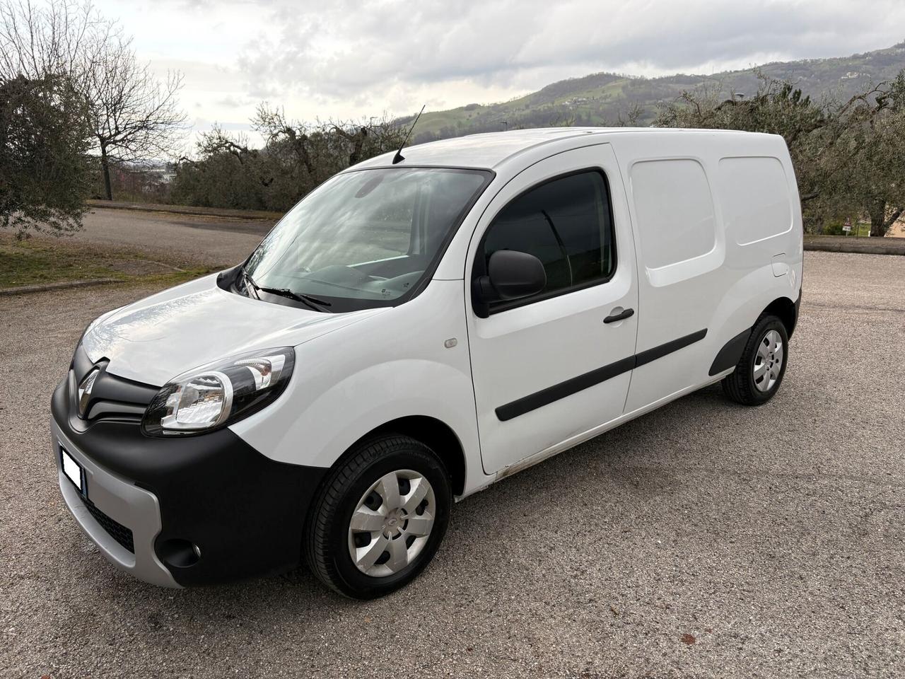 RENAULT Kangoo Maxi 1.5BdCi 116 6M E6D 2020