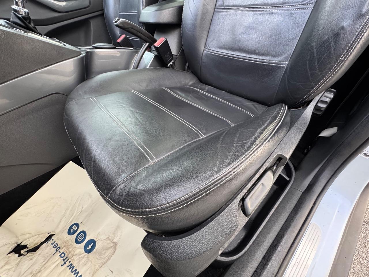 FORD KUGA 2.0TDCI 4WD TITANIUM 1 PRO 12 MESI DI GARANZIA