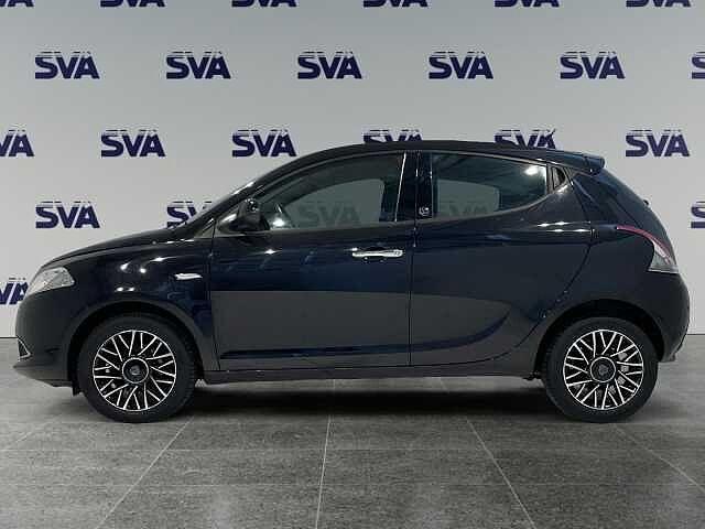 Lancia Ypsilon 1.2 69CV Ecochic 30th bombola nuova - GPL X NEOPATENTATI