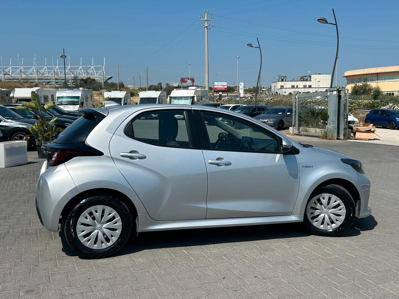 Toyota Yaris 1.5h Active